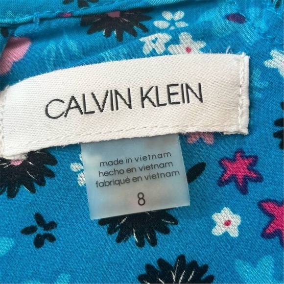 Calvin Klein Women's Size 8 Blue Ditsy Floral Knee Length Dress V-Neck - Picture 5 of 14